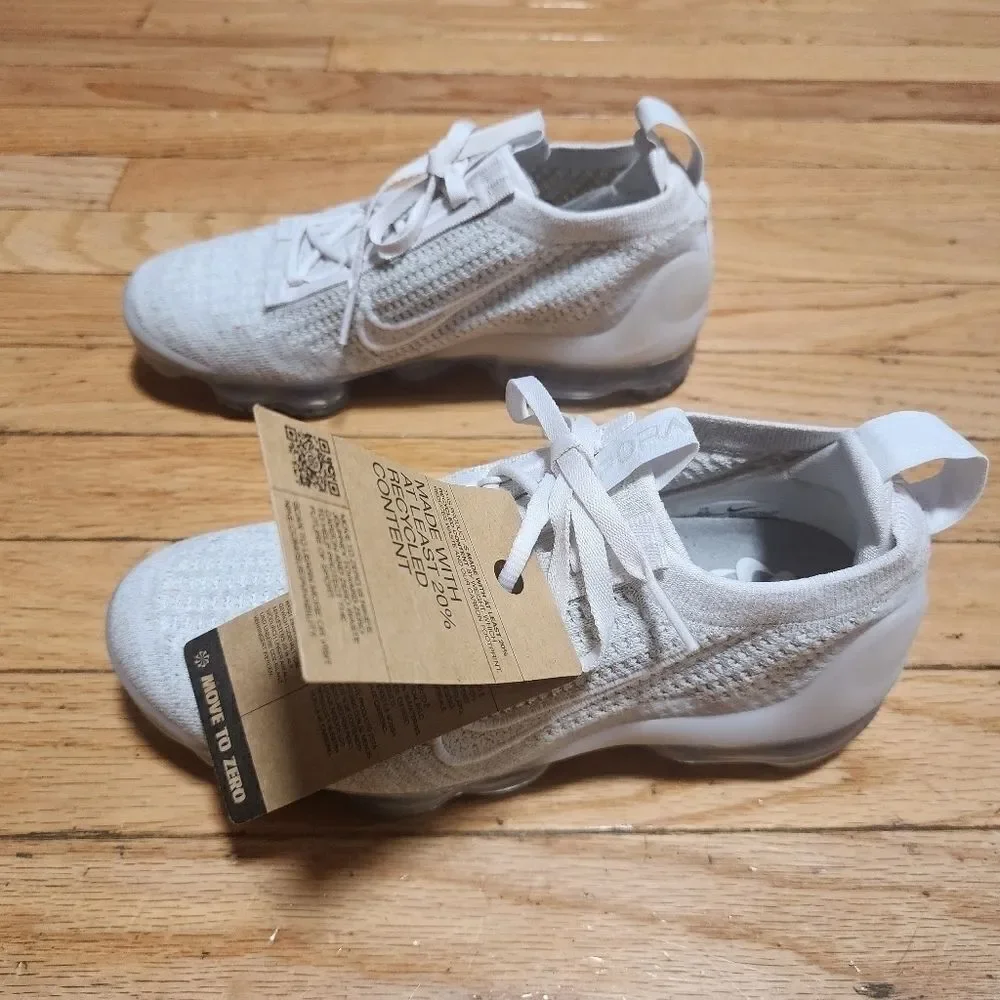 Nike Air VaporMax 2021 Women's Flyknit Running Sneakers Size 6.5 Phantom